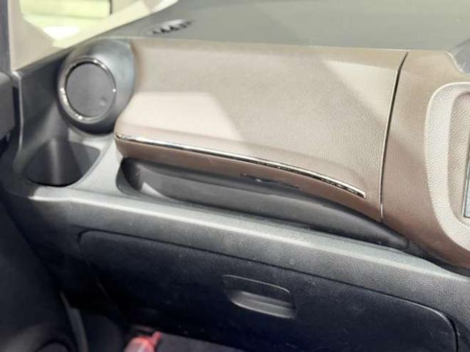 フィットシャトル1.5 15X 4WD　防錆塗装4WDTVナビBカメETC 1500