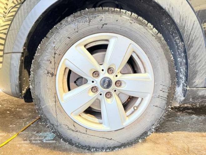 ミニクロスオーバー クーパー D オール4 4WD　防錆塗装4WDディーゼルキーレスETC 正規輸入車 2000