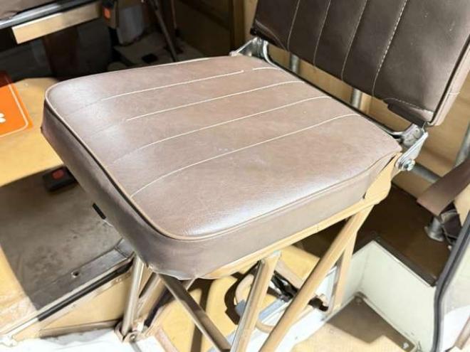 クイックデリバリークイックデリバリー　全塗装車キッチンカーレンタカーアップ 2WD 2400