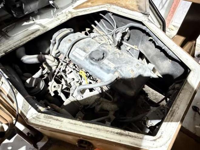 クイックデリバリークイックデリバリー　全塗装車キッチンカーレンタカーアップ 2WD 2400