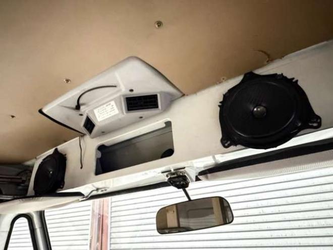 クイックデリバリークイックデリバリー　全塗装車キッチンカーレンタカーアップ 2WD 2400