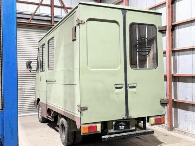 クイックデリバリークイックデリバリー　全塗装車キッチンカーレンタカーアップ 2WD 2400