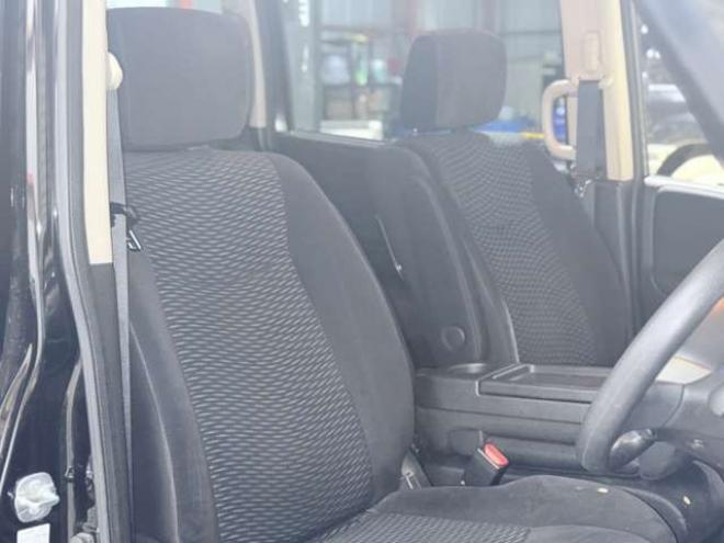 セレナ2.0 20X 4WD　防錆塗装4WDTVナビBカメETC後席モニタ 2000