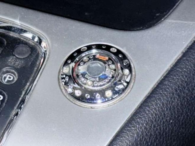 セレナ2.0 20X 4WD　防錆塗装4WDTVナビBカメETC後席モニタ 2000