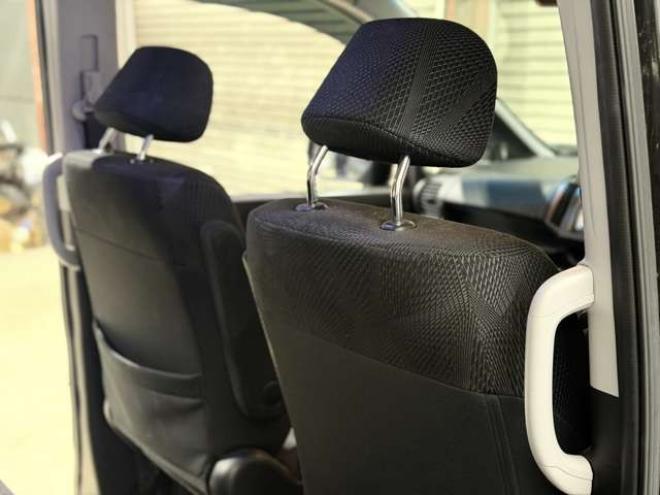 ステップワゴン2.0 スパーダ S 4WD　防錆塗装4WDTVナビBカメETC後席モニタ 2000