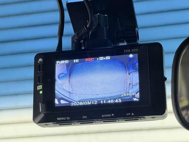 ステップワゴン2.0 スパーダ S 4WD　防錆塗装4WDTVナビBカメETC後席モニタ 2000