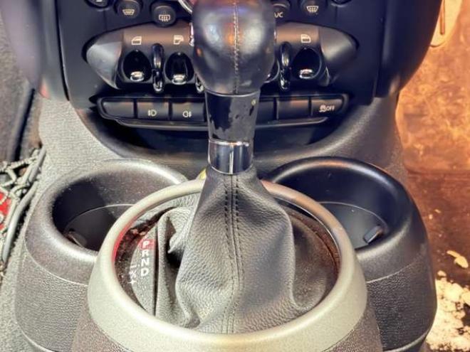 ミニクロスオーバー クーパーS オール4　防錆塗装4WDTVナビBカメETC 正規輸入車 1600