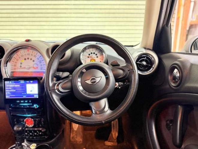 ミニクロスオーバー クーパーS オール4　防錆塗装4WDTVナビBカメETC 正規輸入車 1600