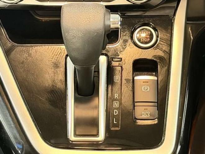 セレナ2.0 ハイウェイスター プロパイロット エディション 4WD　ユーザー買取車防錆塗装4WDドラレコTVナビBカメETC後席モニタエンスタ 2000