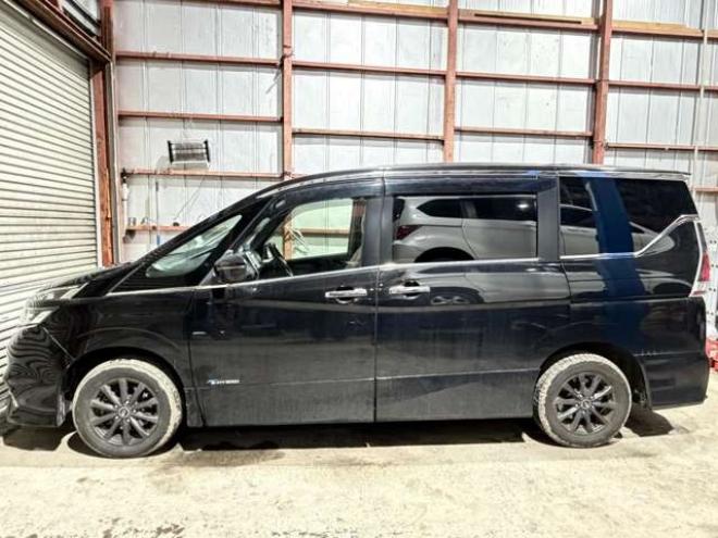 セレナ2.0 ハイウェイスター プロパイロット エディション 4WD　ユーザー買取車防錆塗装4WDドラレコTVナビBカメETC後席モニタエンスタ 2000