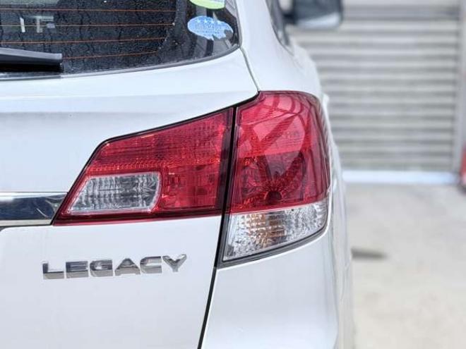 レガシィワゴン2.5 i 4WD　防錆塗装4WDTVナビBカメETC 2500