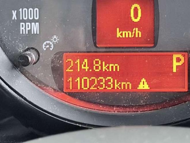 ミニクロスオーバー クーパー D オール4 4WD　防錆塗装4WDアンドロイドナビBカメETC 正規輸入車 2000