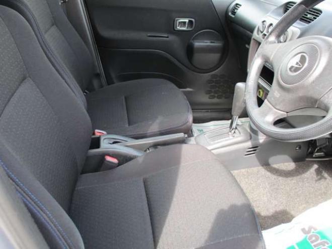 テリオスキッドカスタムL 4WD　6万キロ・ターボ・キーレス 660