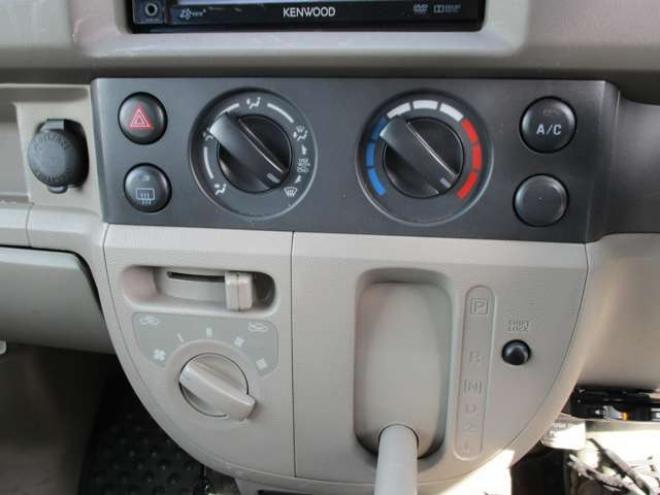 エブリィPA ハイルーフ 4WD　ナビ・TV・キーレス・4.5万キロ・修復なし 660