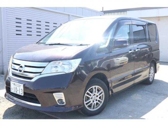 セレナ2.0 ハイウェイスター 4WD　両側パワースライドドア・バックカメラ・スマートキー 2000