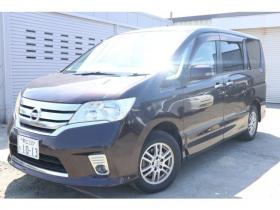 セレナ　2.0 ハイウェイスター 4WD　両側パワースライドドア・バックカメラ・スマートキー 2000