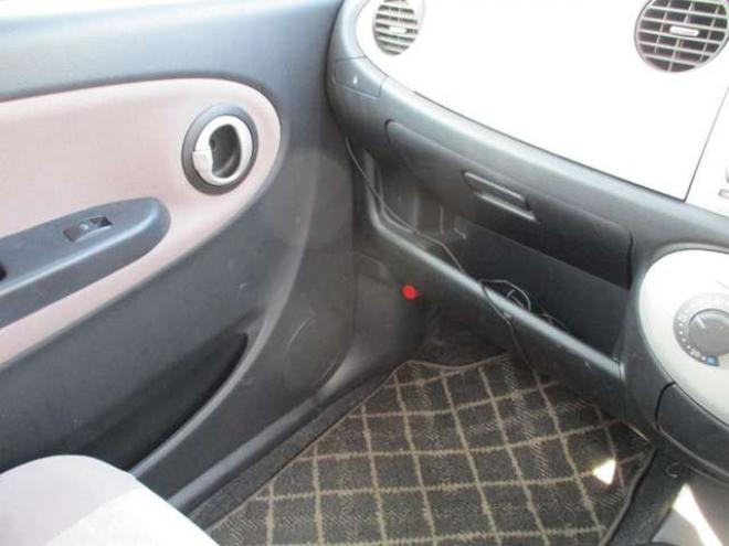 ミラジーノXリミテッド 4WD　2.4万キロ・キーレス 660