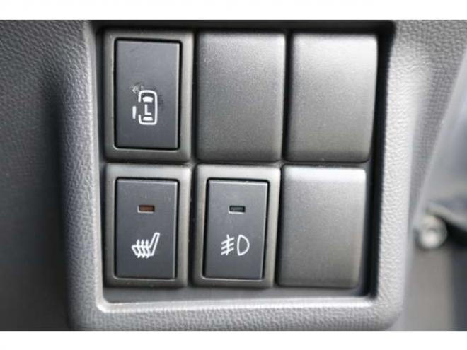 ルークスハイウェイスター 4WD　左パワスラ・スマートキー・走行2.5万キロ 660