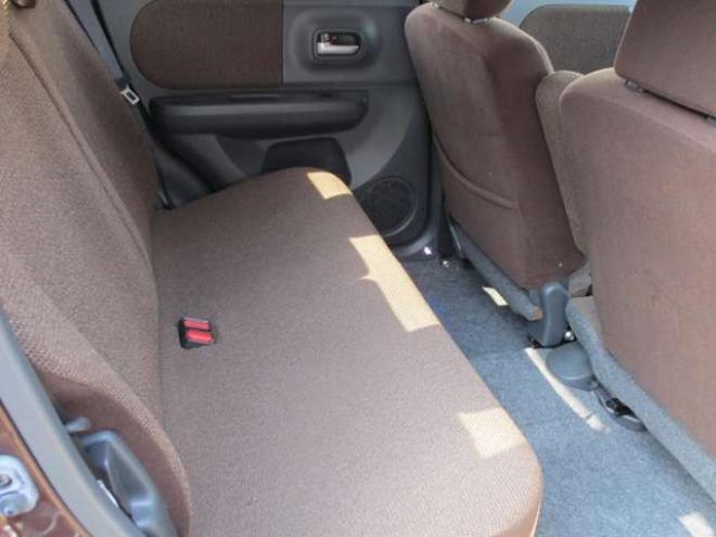 ラパンX 4WD　1.6万キロ・スマートキー・シートヒーター・プッシュスタート 660