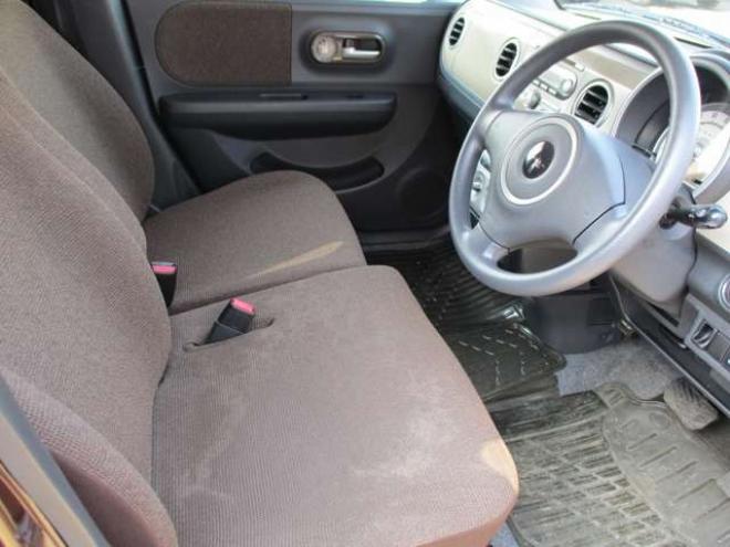 ラパンX 4WD　1.6万キロ・スマートキー・シートヒーター・プッシュスタート 660