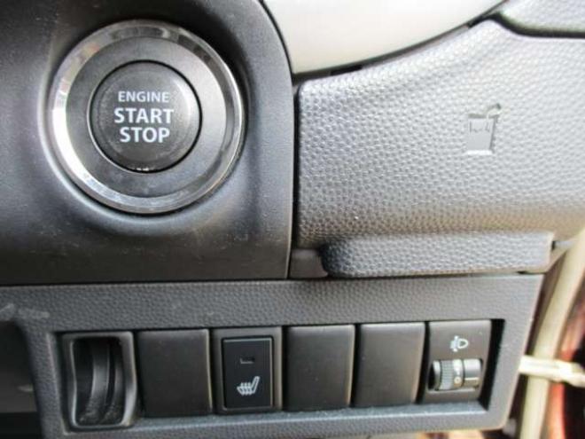 ラパンX 4WD　1.6万キロ・スマートキー・シートヒーター・プッシュスタート 660