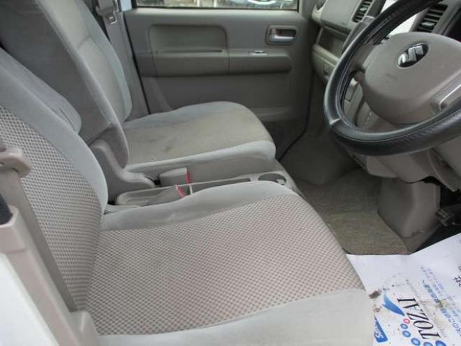 エブリィワゴン PZターボ 4WD　R9/2・ターボ・ナビ・TV・キーレス・左パワースライドドア・タイミングチェーン式 660