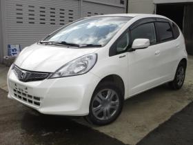 フィット　1.3 G 10thアニバーサリー 4WD　6.2万キロ・後期型・ナビ・TV・スマートキー 1300