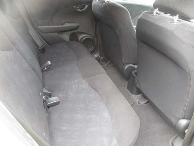 フィット1.3 G 10thアニバーサリー 4WD　6.2万キロ・後期型・ナビ・TV・スマートキー 1300