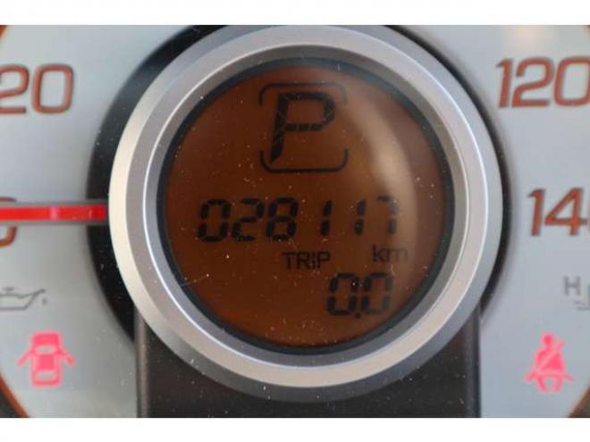 ライフG 助手席リフトアップシート車 4WD　2.8万キロ・バックカメラ・キーレス・福祉車両 660