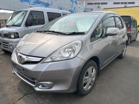 フィット　 4WD 1500 5Dr