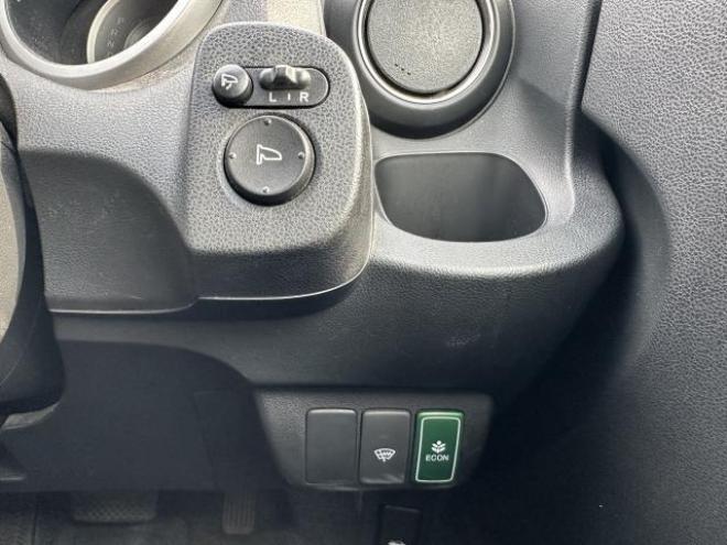 フィット 4WD 1500 5Dr