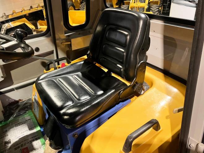 ホイールローダTCM(日立)　中古　L4-2(LX20-7)　建機