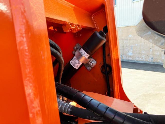 ホイールローダ日立　中古　ZW80-5B　建機