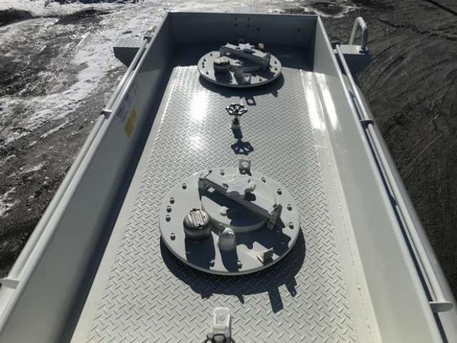 デュトロタンクローリー 2DG-XZU685M 新明和工業　 4WD 4000