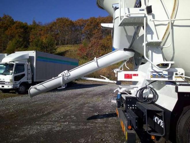 プロフィアミキサー　2DG-FS1AGE カヤバ　 2WD 8860