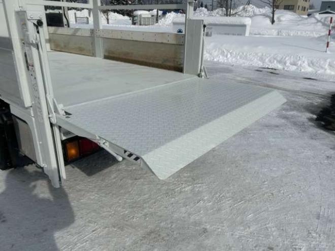 エルフ平ボディ　2PG-NKS88AN 極東開発工業　 4WD 2990