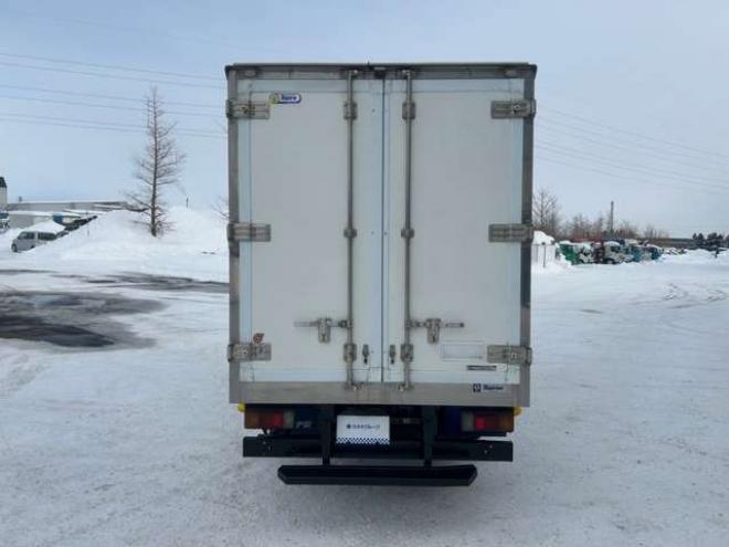 デュトロ冷凍バン　TKG-XZU695M 東プレ　 4WD 4000