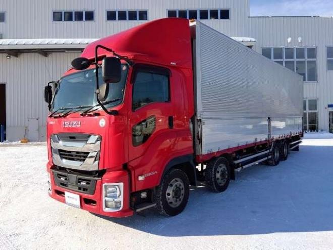 ギガウイング　QKG-CYJ77B 日本フルハーフ　 2WD 9830