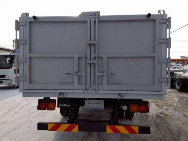 ファイター深ダンプ　TKG-FK61F 新明和工業　 2WD 7540