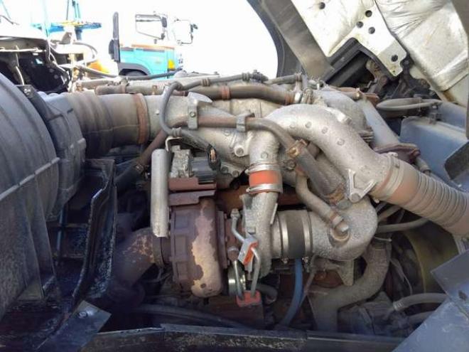 ギガダンプ　QKG-CYZ77A　 2WD 9830