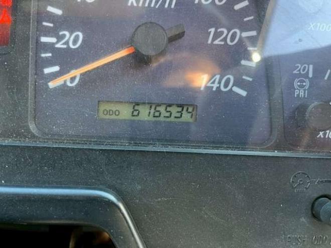 ギガ冷凍ウイング　QKG-CYJ77A 日本フルハーフ　 2WD 9830