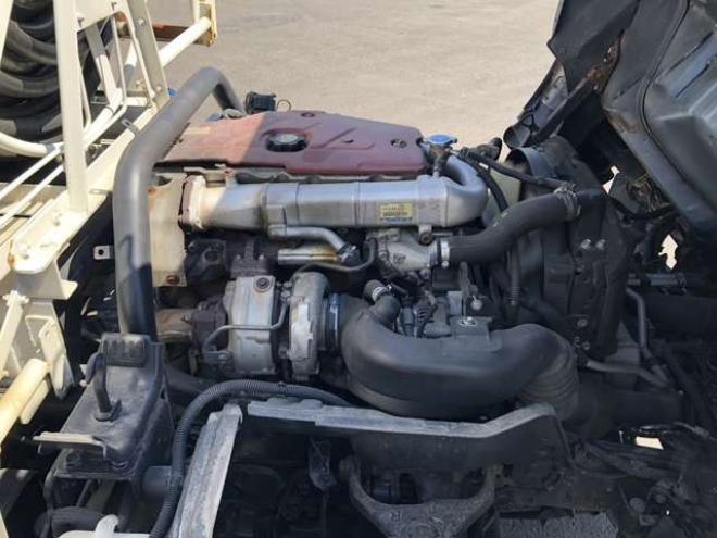 デュトロタンクローリー　SKG-XZU675M 極東開発工業　 4WD 4000