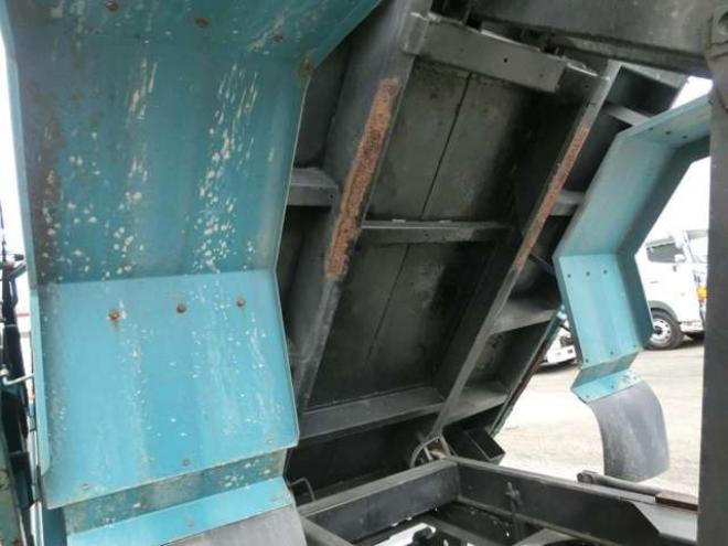 レンジャー深ダンプ　BKG-FD7JGYA　新明和　 2WD 6400