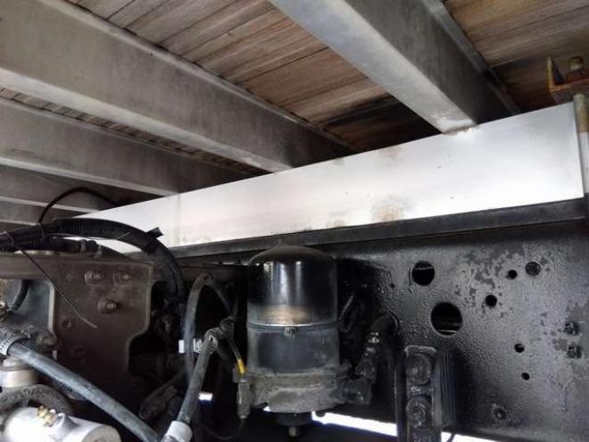 ギガ家畜運搬車　KL-CVR80P3　 2WD 15200