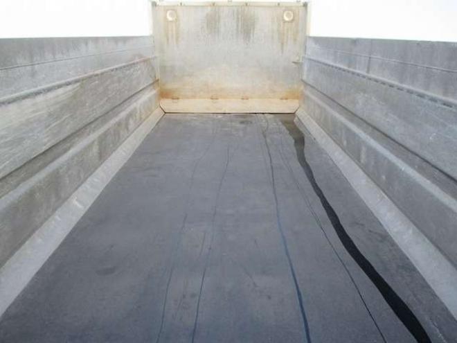 ギガ深ダンプ KL-CYZ51P3 水密式　水抜き穴有り　 2WD 14250