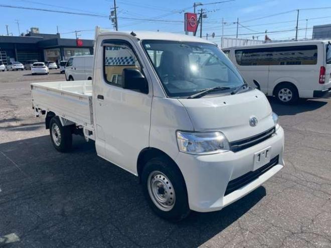 タウンエーストラック1.5 DX Xエディション 三方開 4WD　4WDトヨタセーフティーセンス　P/W　ドライブレコーダー 1500