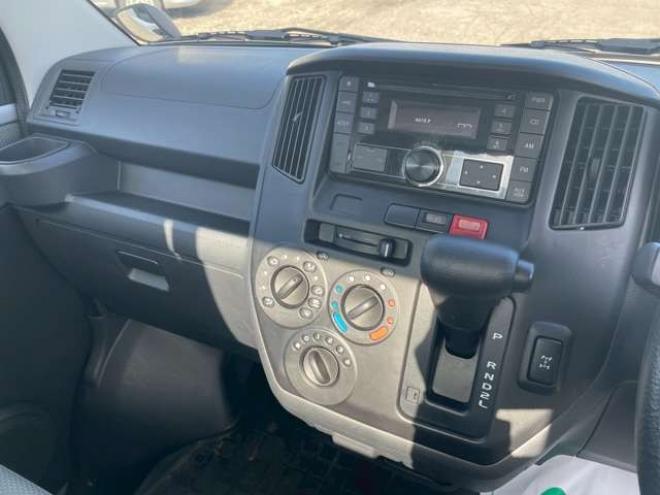 タウンエーストラック1.5 DX Xエディション 三方開 4WD　4WD　パワーウィンド　夏冬タイヤ 1500