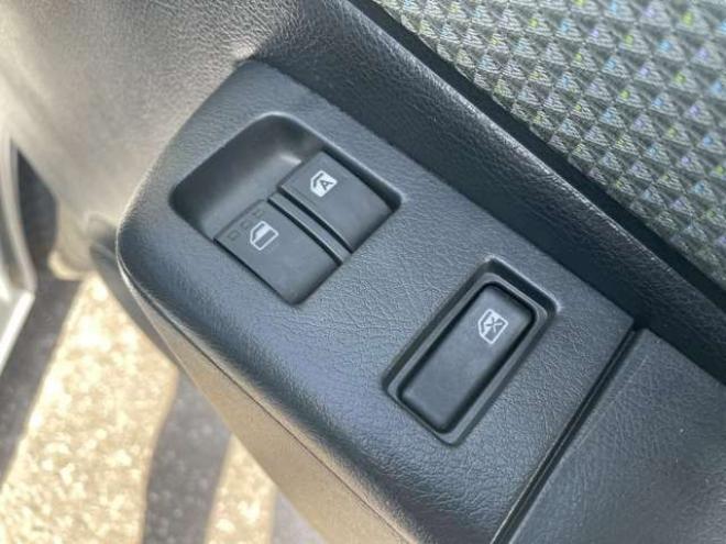 タウンエーストラック1.5 DX Xエディション 三方開 4WD　4WD　パワーウィンド　夏冬タイヤ 1500