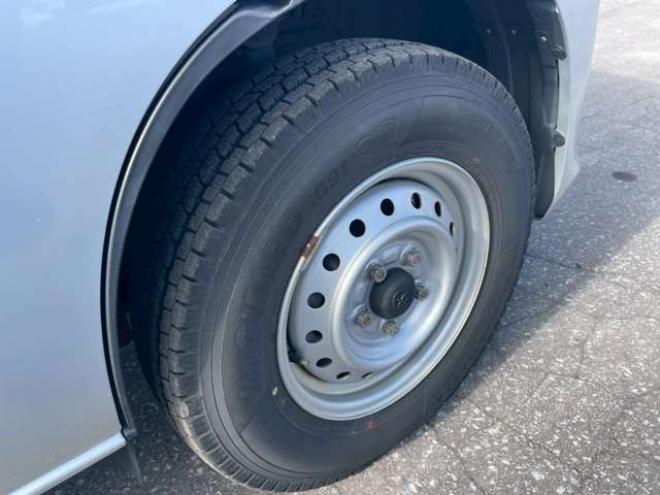 タウンエーストラック1.5 DX Xエディション 三方開 4WD　4WD　パワーウィンド　夏冬タイヤ 1500