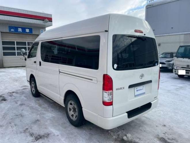 ハイエースバン2.8 ウェルキャブ Bタイプ ロング ディーゼルターボ 4WD　4WD　トヨタセーフティセンス付　オートステップ　リヤヒーター　リヤクーラー 福祉車両 2800